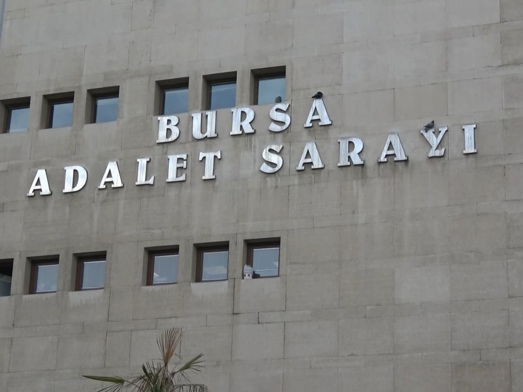 "Yahudi'dir" demek Cumhurbaşkanı'na hakaret sayıldı